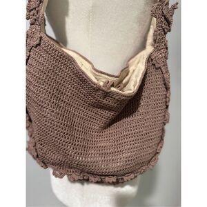 Handbag crotchet knit floral embroidered purse